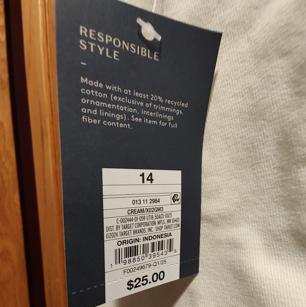 High-Rise Trouser Shorts - Cream 14